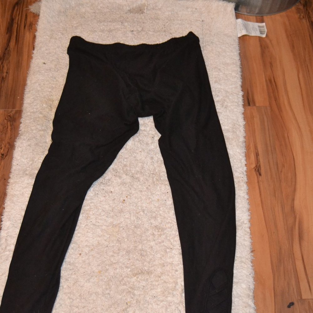 No Boundry Size M Black Leggings with X detailing at thee bottom of the Leg,